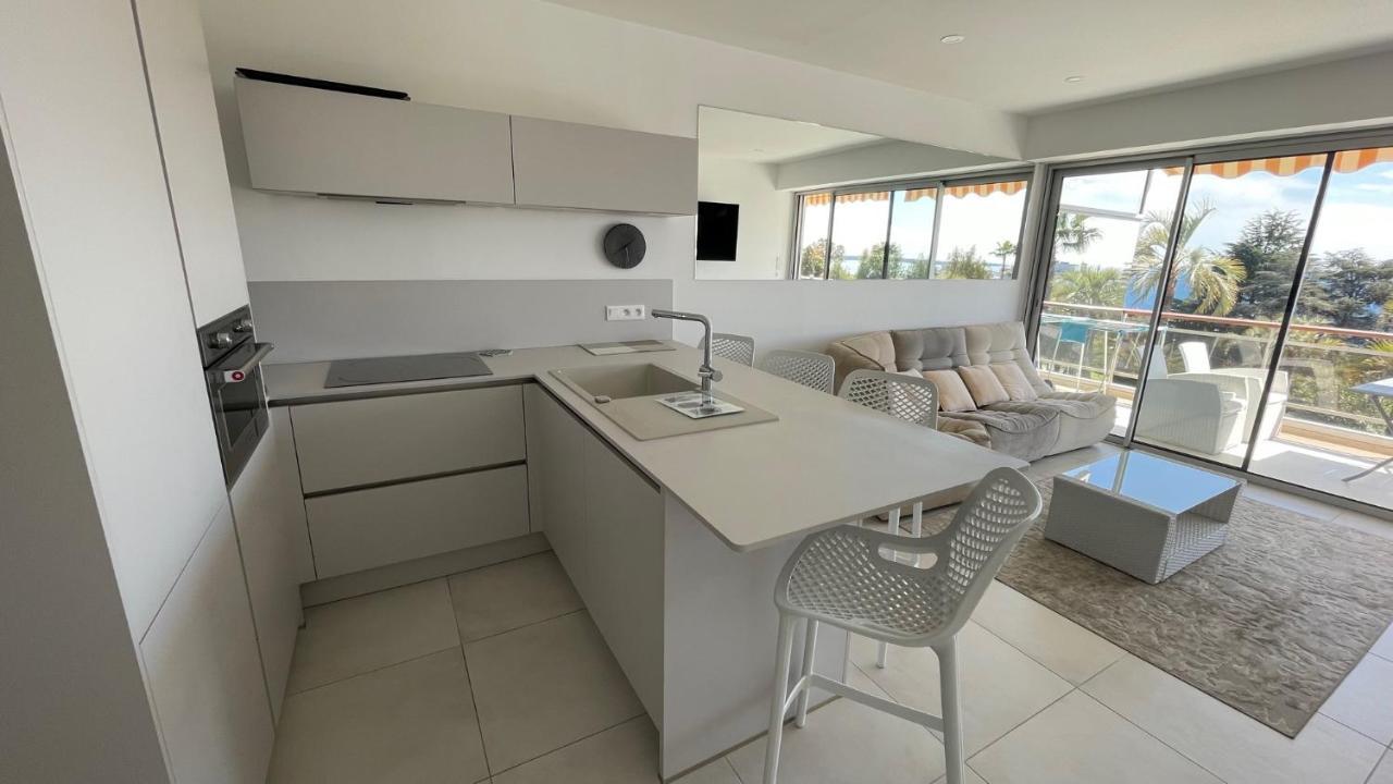 Appartement 2 Chambres Vue Mer Panoramique, Proche Croisette Cannes Vallauris Luaran gambar