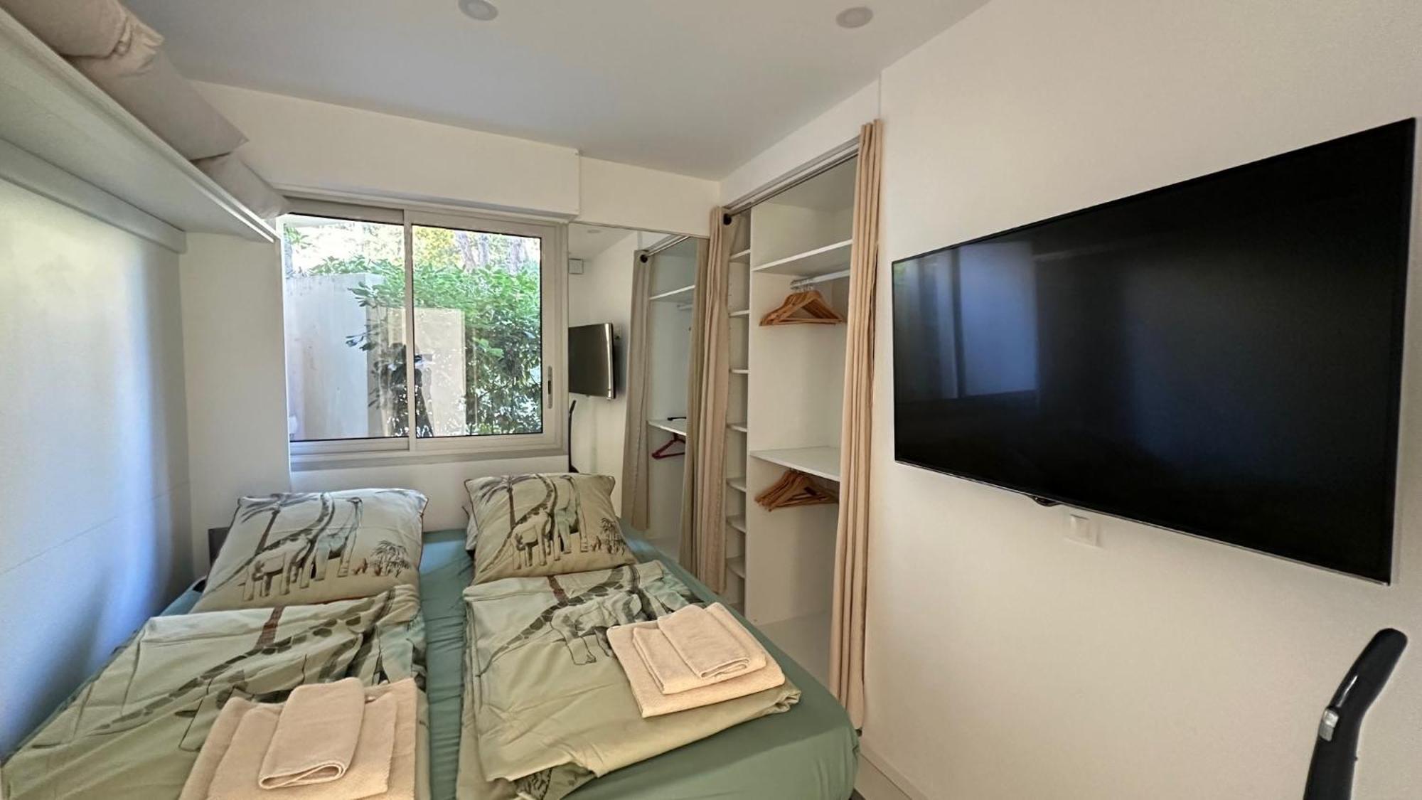 Appartement 2 Chambres Vue Mer Panoramique, Proche Croisette Cannes Vallauris Luaran gambar