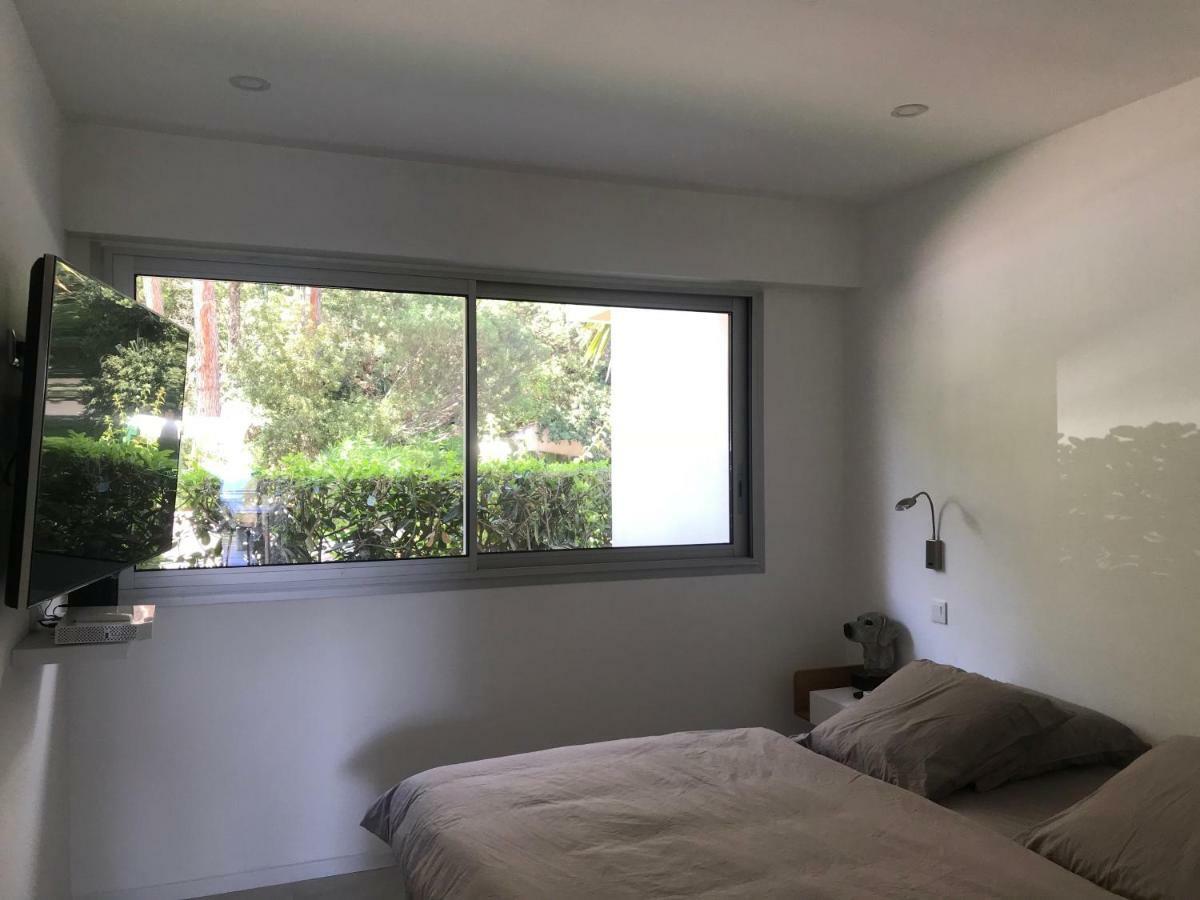 Appartement 2 Chambres Vue Mer Panoramique, Proche Croisette Cannes Vallauris Luaran gambar