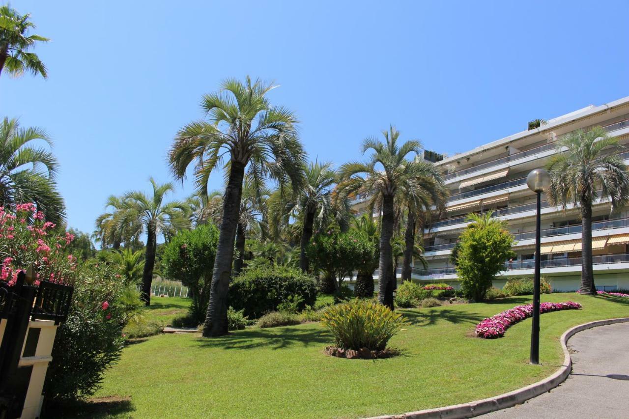 Appartement 2 Chambres Vue Mer Panoramique, Proche Croisette Cannes Vallauris Luaran gambar